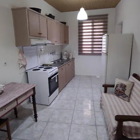Giatrelos House 