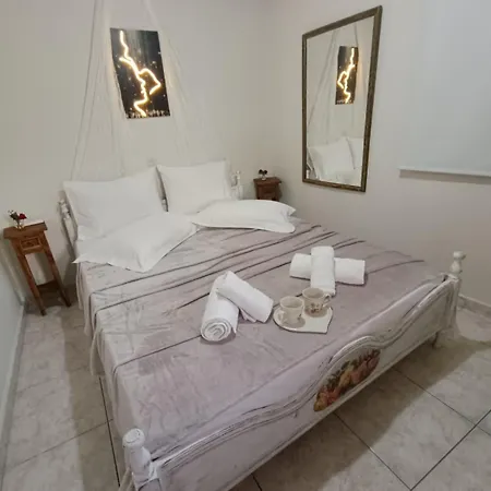 Ferienhaus Giatrelos House 